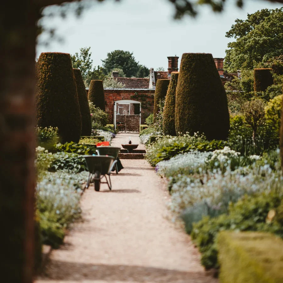 Når du vælger Ásgarðr, får du mere end bare en duft