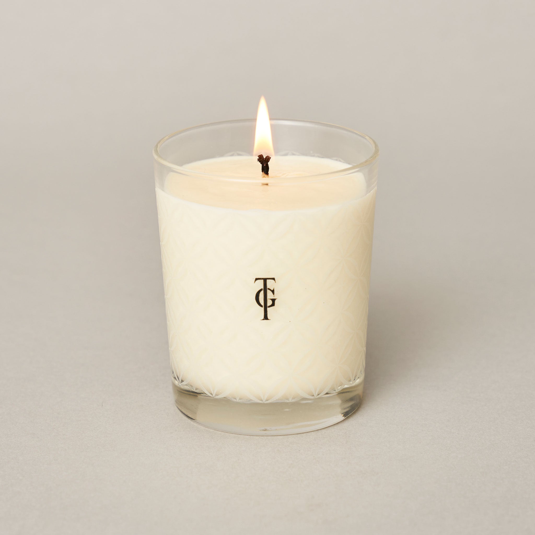 Classic Candle - Village - Cedarwood